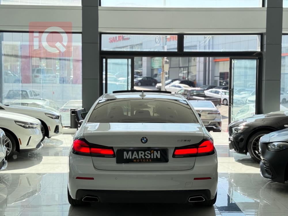 بی ئێم دەبڵیو سیریەس 5